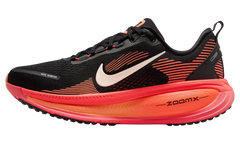 Vomero 18 WMNS "Black / Washed Coral / Hot Lava / Bright Mango" HM6804 010